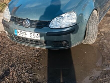 Серый Фольксваген Гольф, объемом двигателя 2 л и пробегом 320 тыс. км за 3000 $, фото 1 на Automoto.ua
