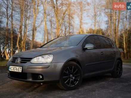 Серый Фольксваген Гольф, объемом двигателя 1.6 л и пробегом 240 тыс. км за 5700 $, фото 1 на Automoto.ua