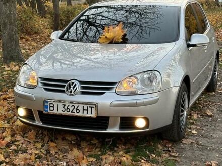 Серый Фольксваген Гольф, объемом двигателя 1.6 л и пробегом 340 тыс. км за 5700 $, фото 1 на Automoto.ua