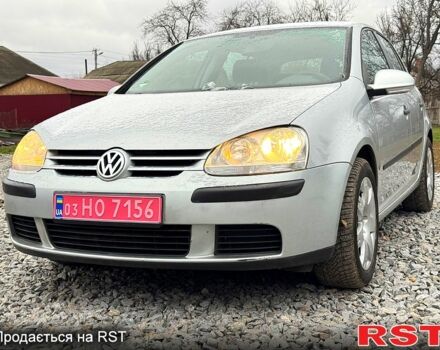 Серый Фольксваген Гольф, объемом двигателя 1.6 л и пробегом 280 тыс. км за 5999 $, фото 1 на Automoto.ua