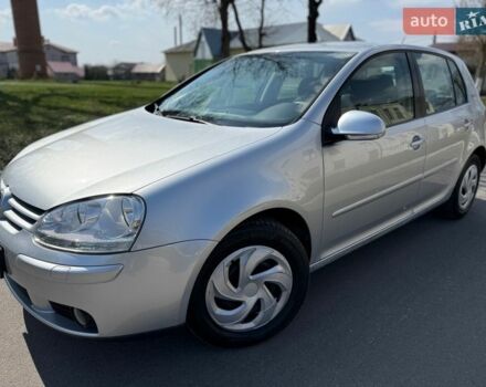 Серый Фольксваген Гольф, объемом двигателя 1.6 л и пробегом 203 тыс. км за 5650 $, фото 1 на Automoto.ua