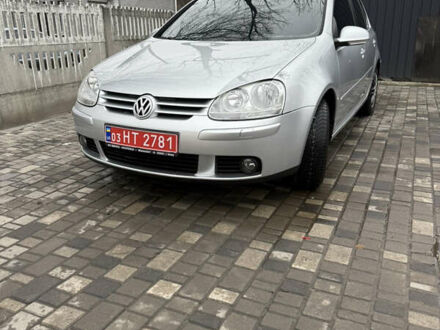 Серый Фольксваген Гольф, объемом двигателя 1.4 л и пробегом 235 тыс. км за 5400 $, фото 1 на Automoto.ua