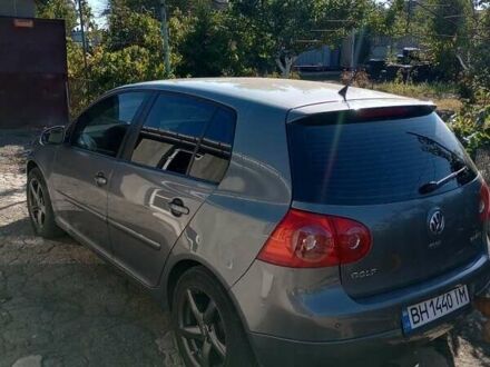 Серый Фольксваген Гольф, объемом двигателя 1.6 л и пробегом 210 тыс. км за 7000 $, фото 1 на Automoto.ua