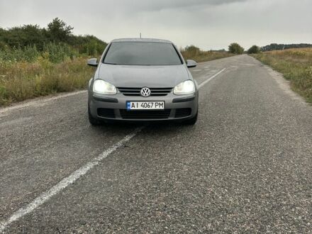 Фольксваген Гольф 2006 у Обухове на Automoto.ua Сірий Фольксваген Гольф, об'ємом двигуна 1.6 л та пробігом 310 тис. км за 4500 $, фото 1 на Automoto.ua