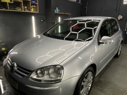 Серый Фольксваген Гольф, объемом двигателя 1.39 л и пробегом 172 тыс. км за 5500 $, фото 1 на Automoto.ua