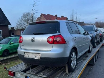 Сірий Фольксваген Гольф, об'ємом двигуна 0 л та пробігом 200 тис. км за 5250 $, фото 1 на Automoto.ua