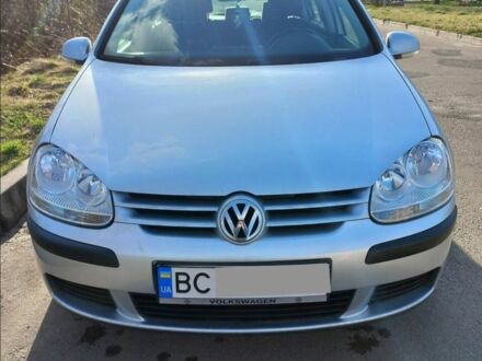 Серый Фольксваген Гольф, объемом двигателя 1.4 л и пробегом 215 тыс. км за 5000 $, фото 1 на Automoto.ua