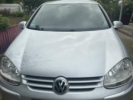 Фольксваген Гольф 2006 в Погребище на Automoto.ua Серый Фольксваген Гольф, объемом двигателя 1.39 л и пробегом 202 тыс. км за 5000 $, фото 1 на Automoto.ua
