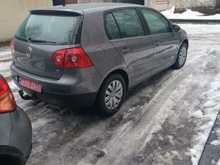Серый Фольксваген Гольф, объемом двигателя 1.6 л и пробегом 213 тыс. км за 6200 $, фото 1 на Automoto.ua
