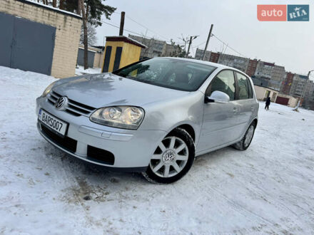 Серый Фольксваген Гольф, объемом двигателя 1.6 л и пробегом 210 тыс. км за 5890 $, фото 1 на Automoto.ua