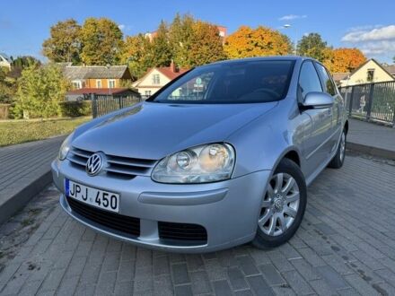 Фольксваген Гольф 2006 у Павлограде на Automoto.ua Сірий Фольксваген Гольф, об'ємом двигуна 0 л та пробігом 250 тис. км за 1600 $, фото 1 на Automoto.ua
