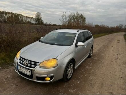 Серый Фольксваген Гольф, объемом двигателя 1.9 л и пробегом 320 тыс. км за 2150 $, фото 1 на Automoto.ua