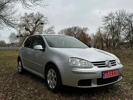 Фольксваген Гольф 2007 в Белой Церкве на Automoto.ua Серый Фольксваген Гольф, объемом двигателя 1.6 л и пробегом 228 тыс. км за 5850 $, фото 1 на Automoto.ua