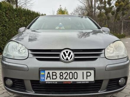 Сірий Фольксваген Гольф, об'ємом двигуна 1.6 л та пробігом 255 тис. км за 5600 $, фото 1 на Automoto.ua