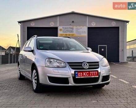 Сірий Фольксваген Гольф, об'ємом двигуна 1.6 л та пробігом 218 тис. км за 5199 $, фото 1 на Automoto.ua