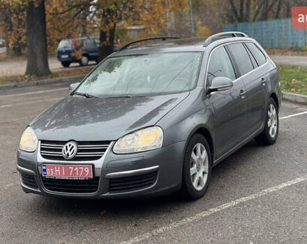 Сірий Фольксваген Гольф, об'ємом двигуна 0 л та пробігом 242 тис. км за 6700 $, фото 1 на Automoto.ua