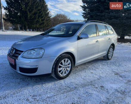 Сірий Фольксваген Гольф, об'ємом двигуна 1.6 л та пробігом 181 тис. км за 5900 $, фото 1 на Automoto.ua