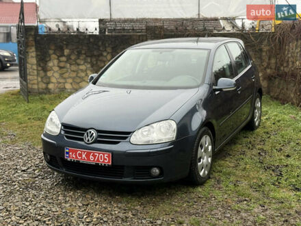 Серый Фольксваген Гольф, объемом двигателя 1.4 л и пробегом 236 тыс. км за 5500 $, фото 1 на Automoto.ua