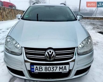 Серый Фольксваген Гольф, объемом двигателя 1.6 л и пробегом 192 тыс. км за 5499 $, фото 1 на Automoto.ua