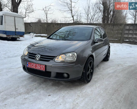 Серый Фольксваген Гольф, объемом двигателя 1.6 л и пробегом 211 тыс. км за 6199 $, фото 1 на Automoto.ua