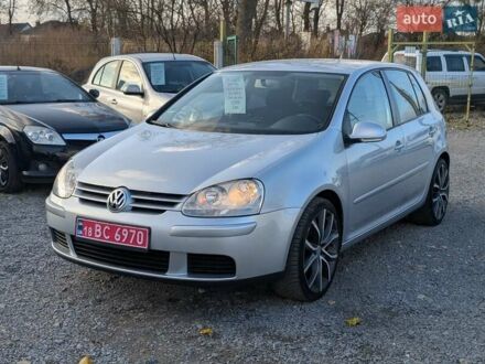 Серый Фольксваген Гольф, объемом двигателя 1.6 л и пробегом 244 тыс. км за 5950 $, фото 1 на Automoto.ua