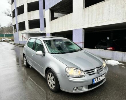 Серый Фольксваген Гольф, объемом двигателя 2 л и пробегом 222 тыс. км за 1765 $, фото 1 на Automoto.ua