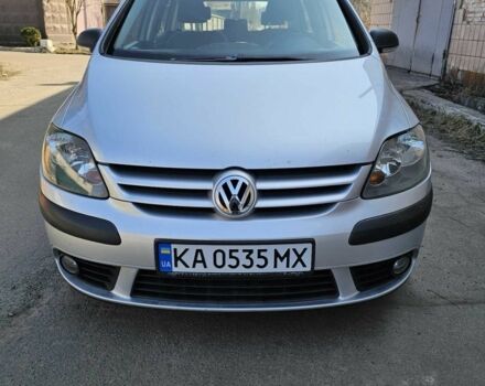 Серый Фольксваген Гольф, объемом двигателя 1.6 л и пробегом 212 тыс. км за 5800 $, фото 1 на Automoto.ua