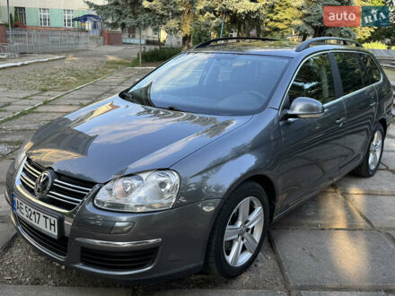 Фольксваген Гольф 2007 в Тульчине на Automoto.ua Серый Фольксваген Гольф, объемом двигателя 2 л и пробегом 198 тыс. км за 6300 $, фото 1 на Automoto.ua