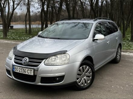 Серый Фольксваген Гольф, объемом двигателя 1.4 л и пробегом 259 тыс. км за 4990 $, фото 1 на Automoto.ua