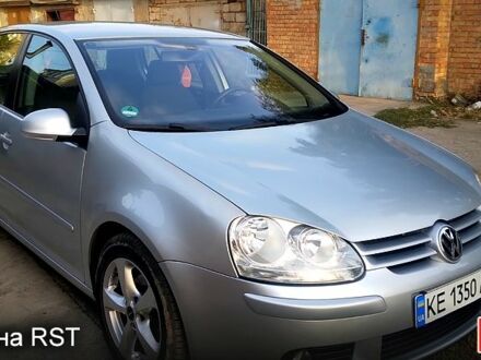 Серый Фольксваген Гольф, объемом двигателя 1.9 л и пробегом 295 тыс. км за 6999 $, фото 1 на Automoto.ua