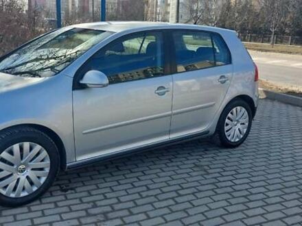 Фольксваген Гольф 2008 в Ивано-Франковске на Automoto.ua Серый Фольксваген Гольф, объемом двигателя 1.4 л и пробегом 204 тыс. км за 6300 $, фото 1 на Automoto.ua