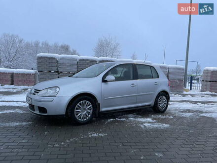 Сірий Фольксваген Гольф, об'ємом двигуна 1.6 л та пробігом 203 тис. км за 5700 $, фото 1 на Automoto.ua