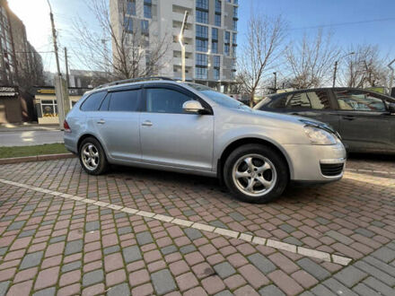 Серый Фольксваген Гольф, объемом двигателя 1.9 л и пробегом 301 тыс. км за 5800 $, фото 1 на Automoto.ua