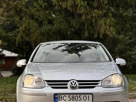 Серый Фольксваген Гольф, объемом двигателя 1.4 л и пробегом 105 тыс. км за 6700 $, фото 1 на Automoto.ua