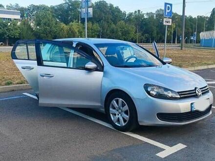 Фольксваген Гольф 2008 у Миколаєві на Automoto.ua Сірий Фольксваген Гольф, об'ємом двигуна 1.39 л та пробігом 261 тис. км за 6500 $, фото 1 на Automoto.ua