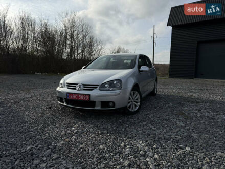 Серый Фольксваген Гольф, объемом двигателя 1.6 л и пробегом 214 тыс. км за 6200 $, фото 1 на Automoto.ua