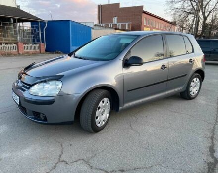 Серый Фольксваген Гольф, объемом двигателя 1.6 л и пробегом 275 тыс. км за 5900 $, фото 1 на Automoto.ua