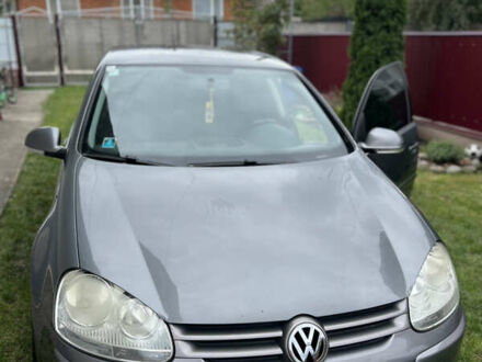 Фольксваген Гольф 2008 в Городенке на Automoto.ua Серый Фольксваген Гольф, объемом двигателя 1.4 л и пробегом 214 тыс. км за 5400 $, фото 1 на Automoto.ua