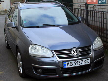 Серый Фольксваген Гольф, объемом двигателя 1.97 л и пробегом 257 тыс. км за 7500 $, фото 1 на Automoto.ua