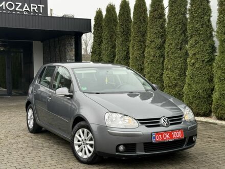 Серый Фольксваген Гольф, объемом двигателя 1.6 л и пробегом 223 тыс. км за 5900 $, фото 1 на Automoto.ua