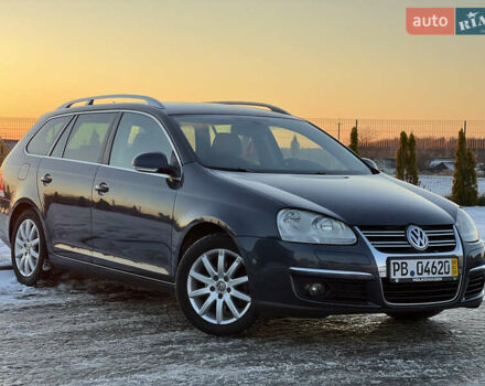 Серый Фольксваген Гольф, объемом двигателя 1.4 л и пробегом 217 тыс. км за 5999 $, фото 1 на Automoto.ua