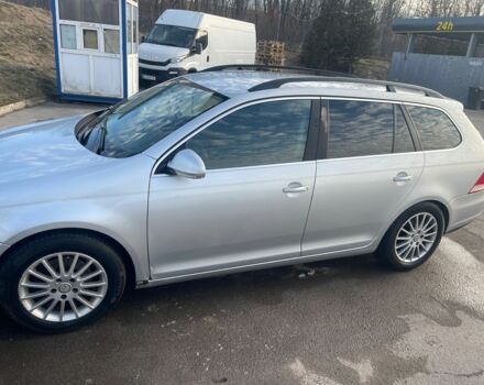 Серый Фольксваген Гольф, объемом двигателя 2 л и пробегом 250 тыс. км за 5500 $, фото 1 на Automoto.ua