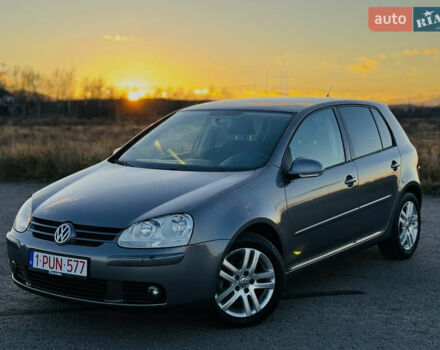 Серый Фольксваген Гольф, объемом двигателя 1.6 л и пробегом 170 тыс. км за 6600 $, фото 1 на Automoto.ua