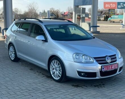 Серый Фольксваген Гольф, объемом двигателя 1.4 л и пробегом 214 тыс. км за 5800 $, фото 1 на Automoto.ua