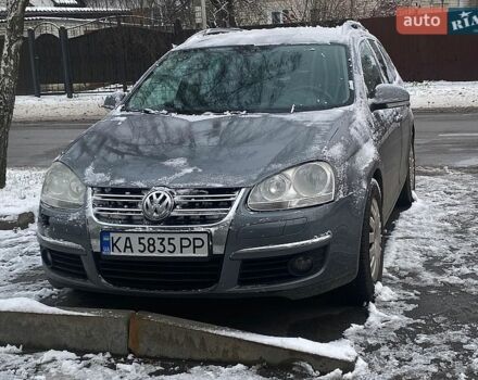 Серый Фольксваген Гольф, объемом двигателя 1.39 л и пробегом 280 тыс. км за 4700 $, фото 1 на Automoto.ua