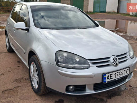 Фольксваген Гольф 2008 у Кривому Розі на Automoto.ua Сірий Фольксваген Гольф, об'ємом двигуна 1.6 л та пробігом 175 тис. км за 6200 $, фото 1 на Automoto.ua