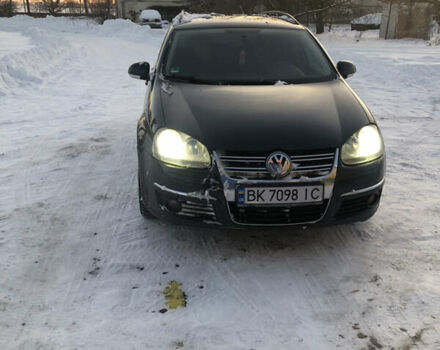 Серый Фольксваген Гольф, объемом двигателя 1.6 л и пробегом 268 тыс. км за 5350 $, фото 1 на Automoto.ua