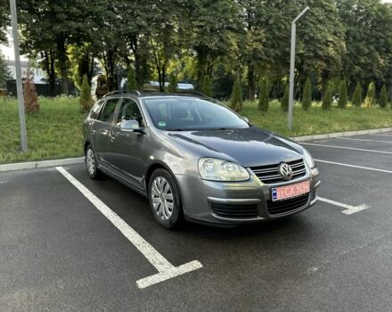 Сірий Фольксваген Гольф, об'ємом двигуна 1.6 л та пробігом 202 тис. км за 5800 $, фото 1 на Automoto.ua
