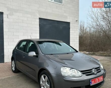 Серый Фольксваген Гольф, объемом двигателя 1.6 л и пробегом 200 тыс. км за 6150 $, фото 1 на Automoto.ua