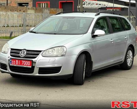 Серый Фольксваген Гольф, объемом двигателя 1.6 л и пробегом 245 тыс. км за 5800 $, фото 1 на Automoto.ua